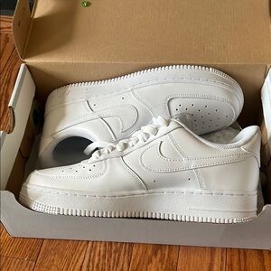 Nike Men's White Sneakers